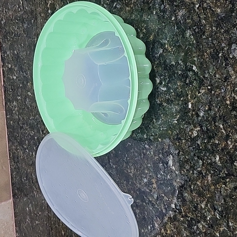 Vintage, Tupperware 3 Piece Jel-N-Serve Jell-O Mold, Vintage Retro Kitchen